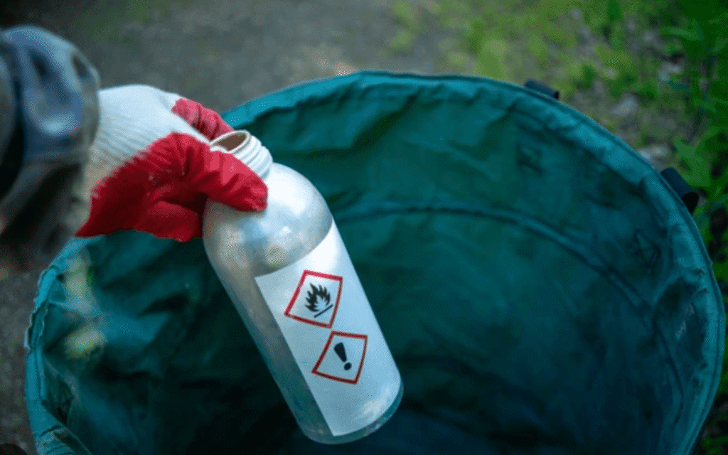 Professional Chemical Cans & Bottles Disposal Service in Dubai