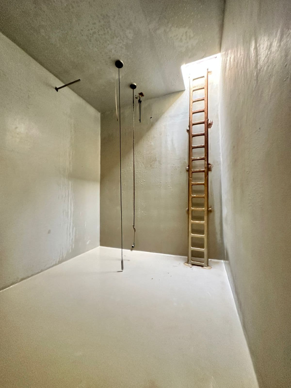 Water Tank Repair & GRP Lining Services in Dubai